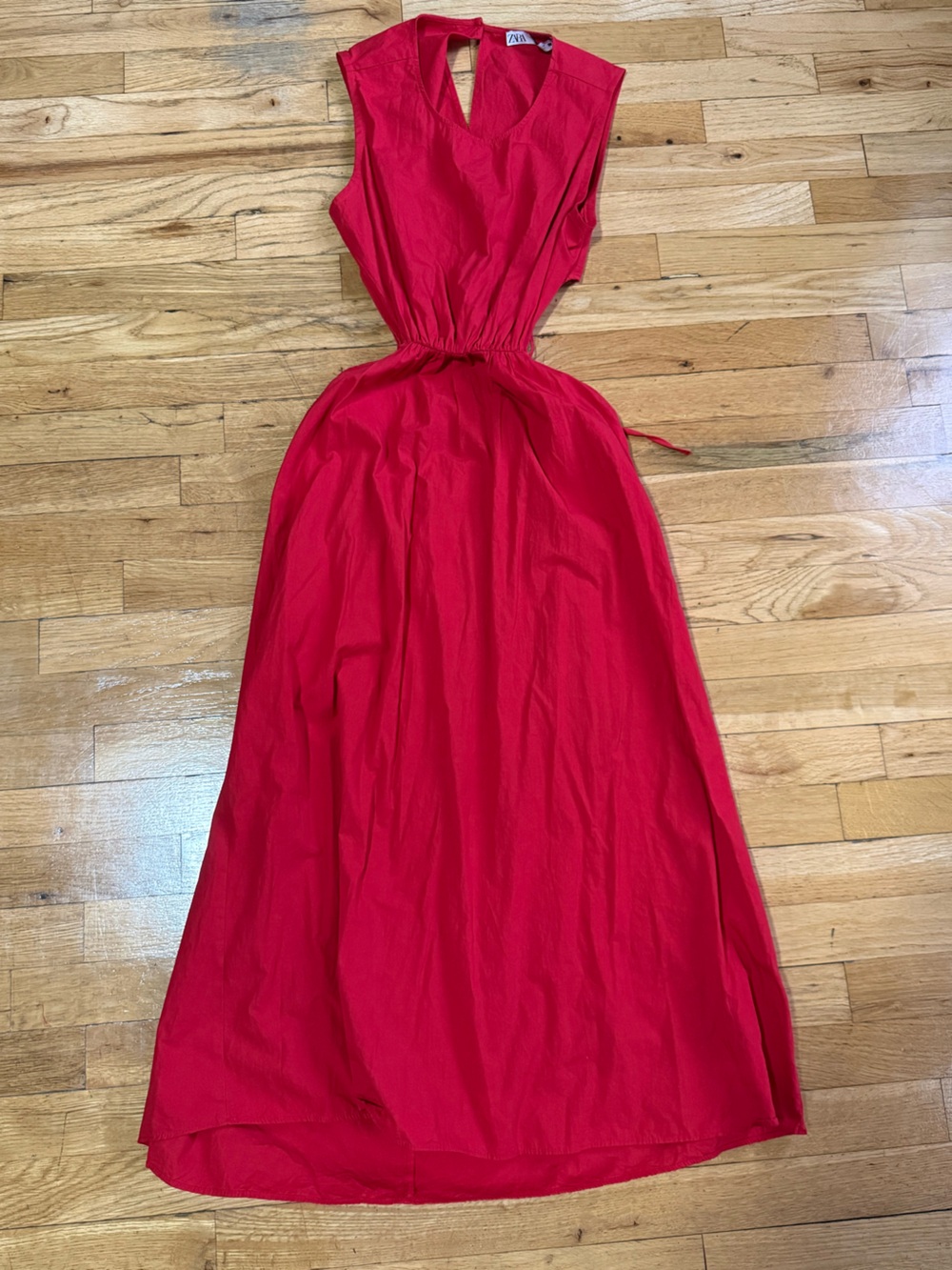 Zara Cut-Out Poplin Midi Dress in Red - Size M
